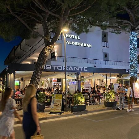 Hotel Aldebaran Lido di Jesolo Esterno foto