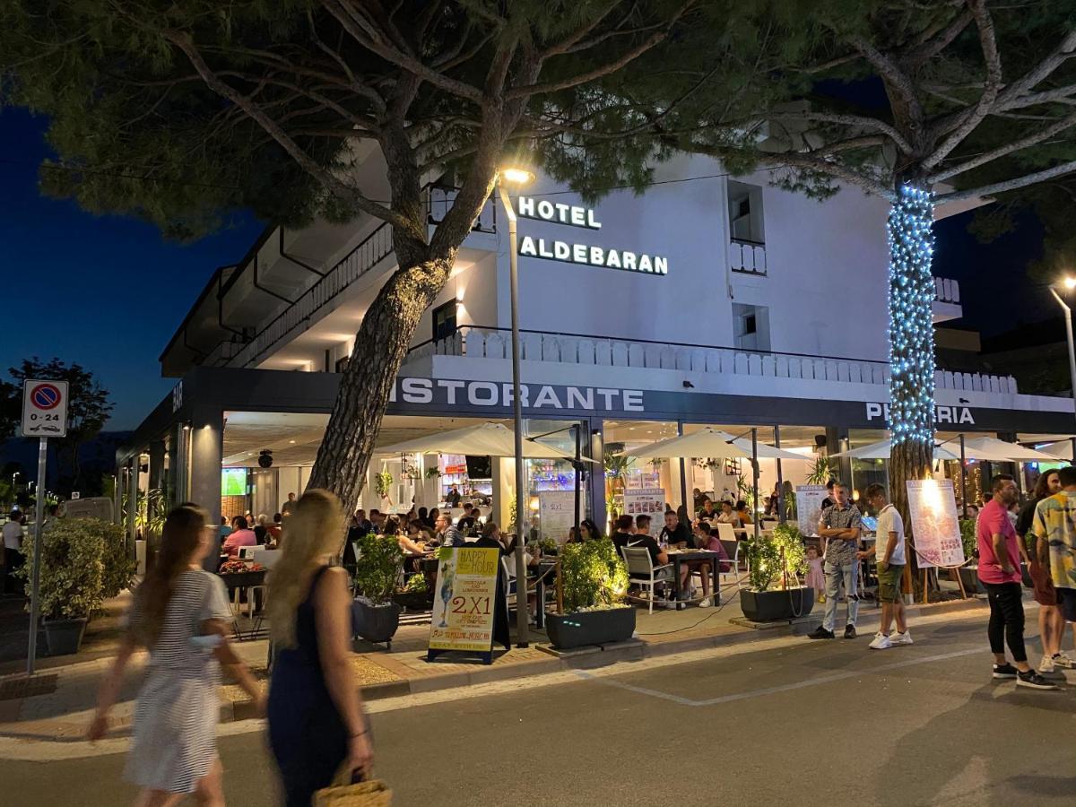 Hotel Aldebaran Lido di Jesolo Esterno foto