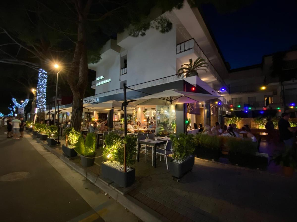 Hotel Aldebaran Lido di Jesolo Esterno foto
