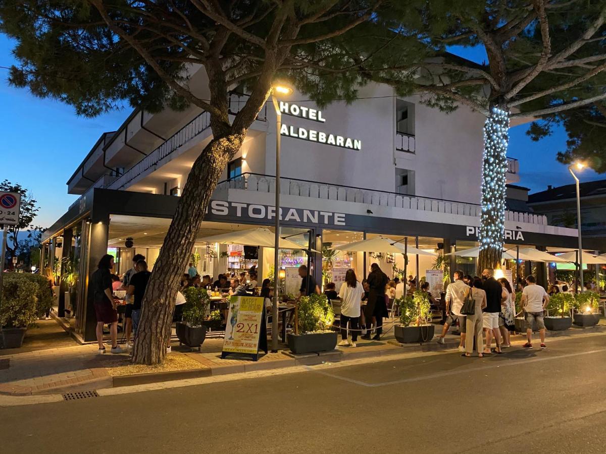 Hotel Aldebaran Lido di Jesolo Esterno foto