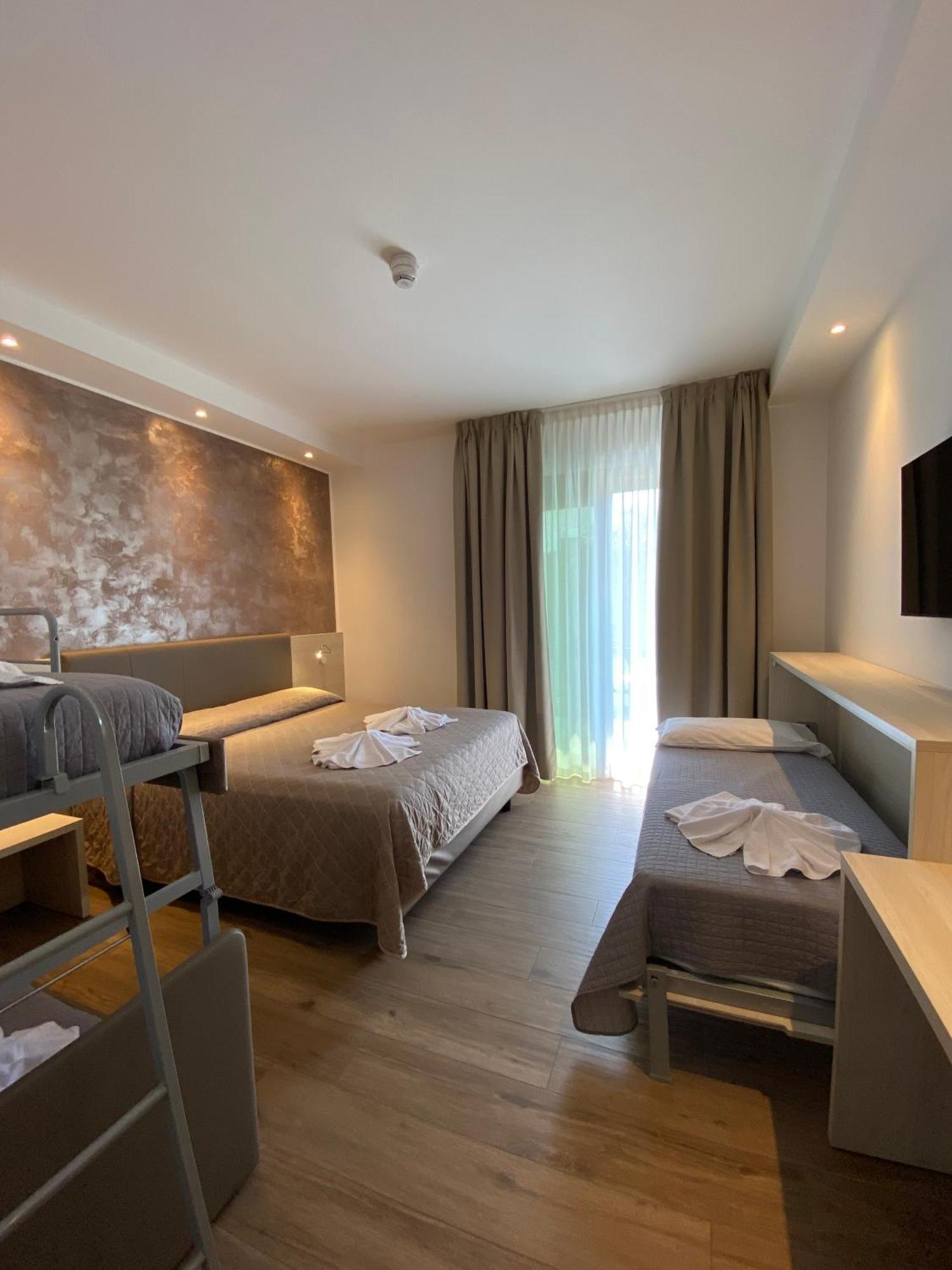 Hotel Aldebaran Lido di Jesolo Esterno foto