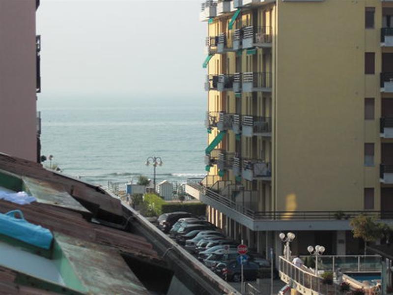 Hotel Aldebaran Lido di Jesolo Esterno foto